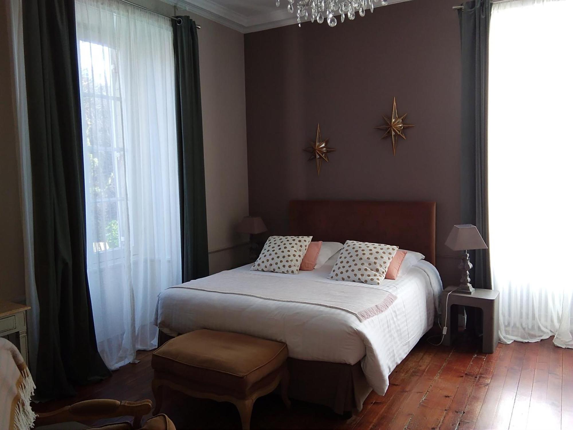 Le Domaine Du Cormier Hotell Orvault Exteriör bild